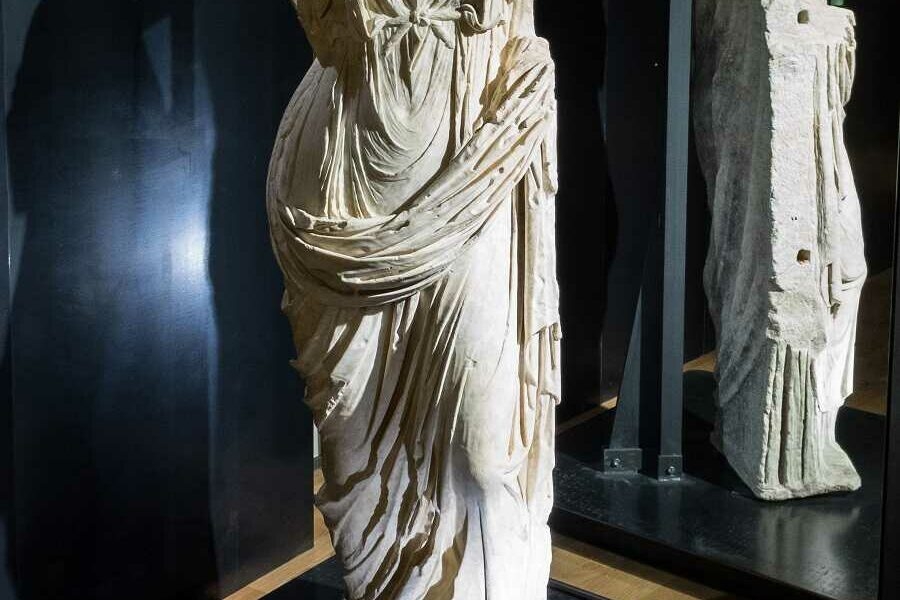 busto-livia-drusilla-900x600